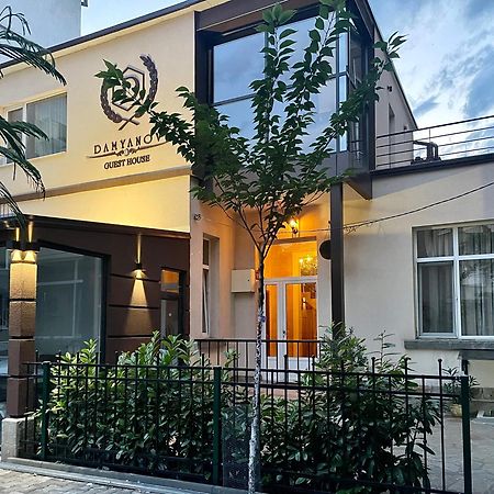 Hotel Damyanov House Kazanlŭk Exterior foto