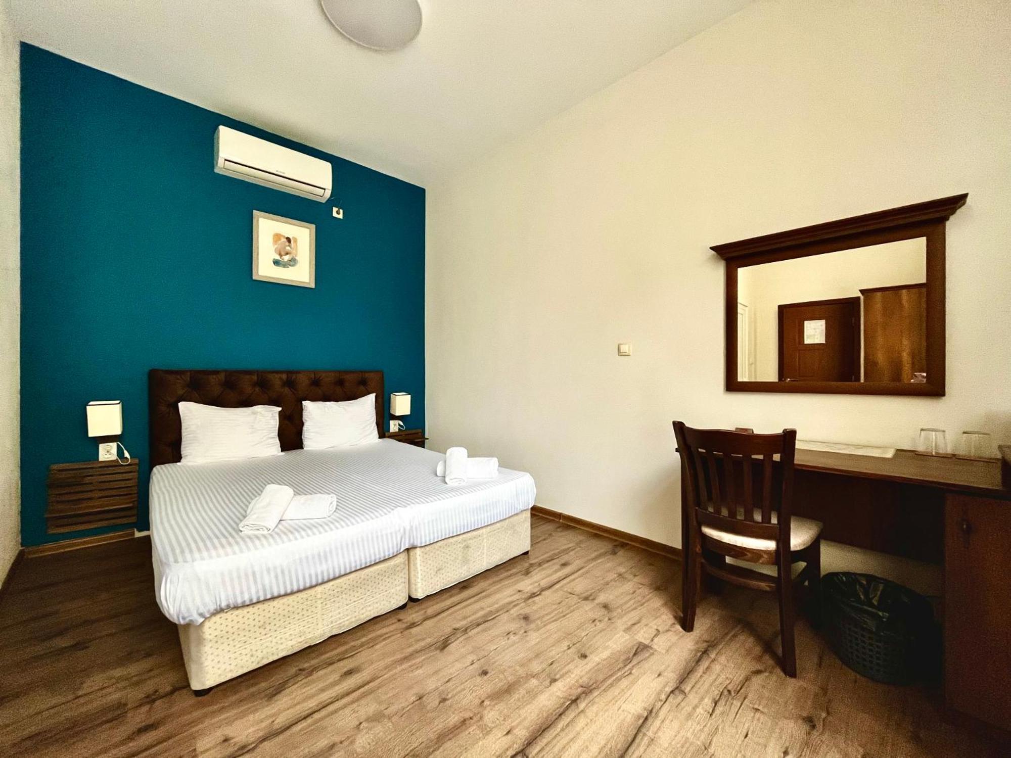 Hotel Damyanov House Kazanlŭk Exterior foto
